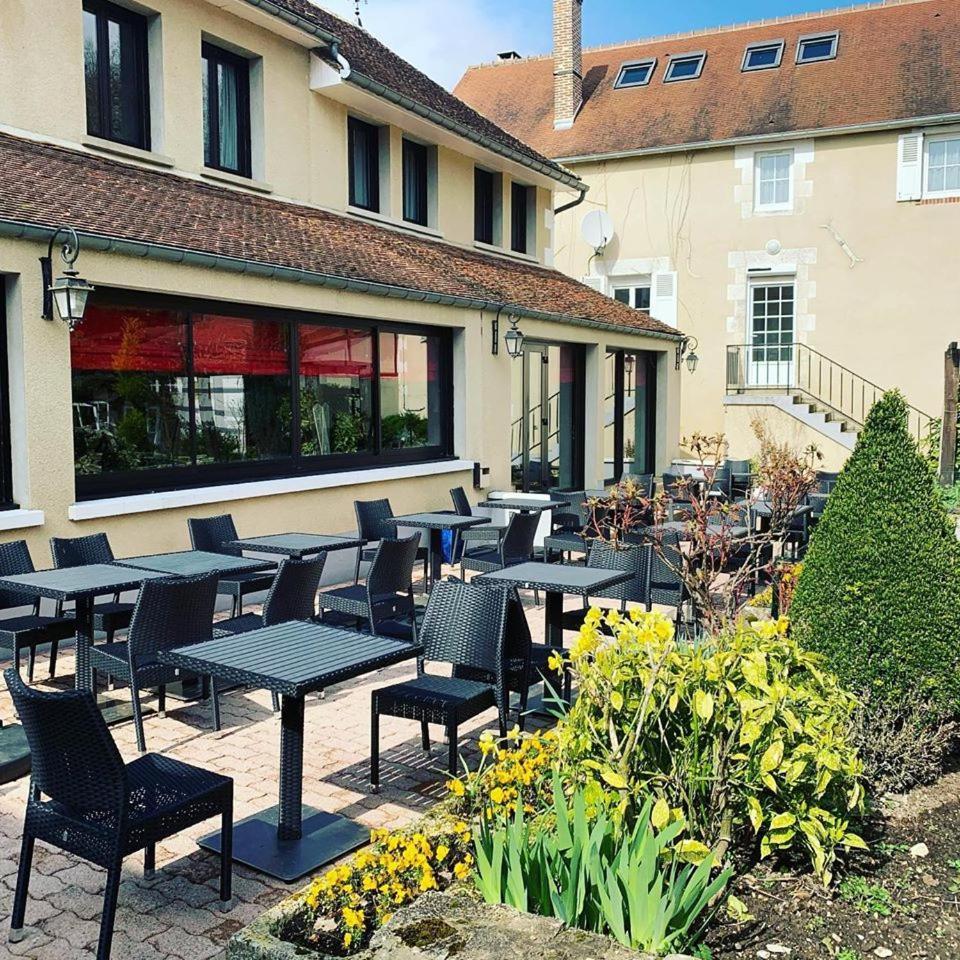Logis Hotel Restaurant Le Moulin De La Coudre Venoy Exterior photo